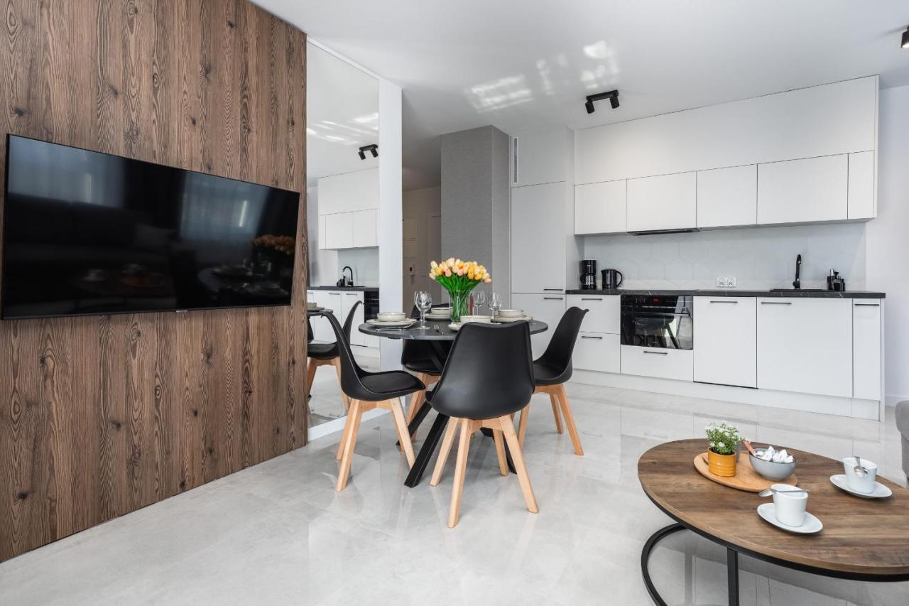 Sun Towers Lux By Renters Prestige Apartament *
